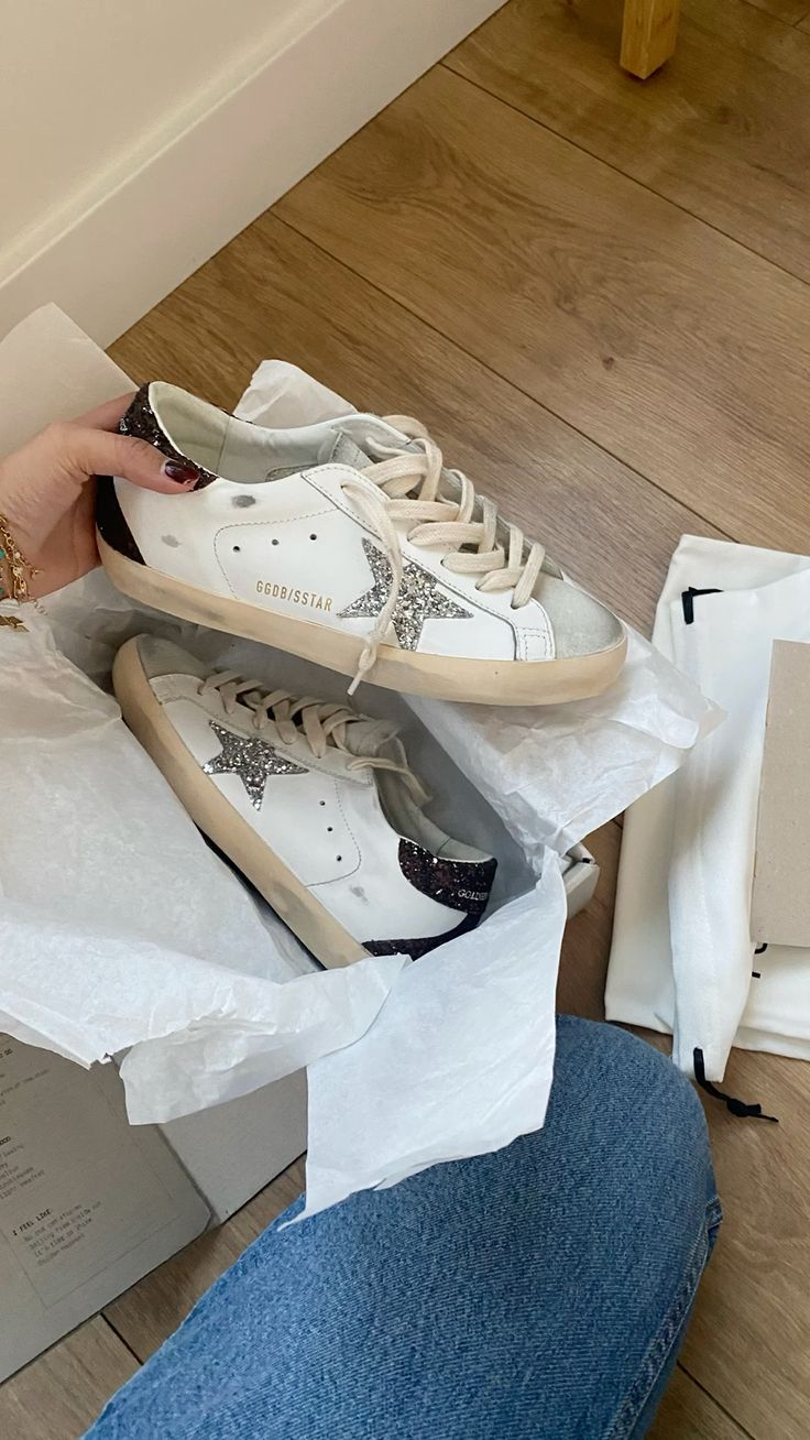 Golden Goose Sneakers